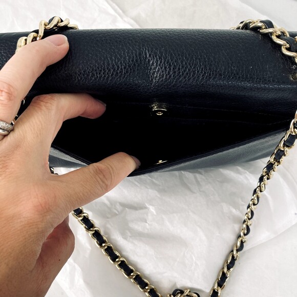 TORY BURCH Mercer Adjustable Shoulder Bag Black Pebbled Leather Gold Hardware - Picture 15 of 16